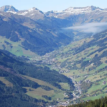 Hotel Garni Wolfgang 3*