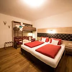 Garni Wolfgang 3*